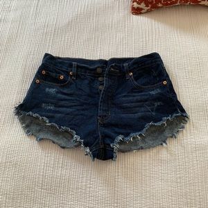 Signature 8 high rise cut off shorts